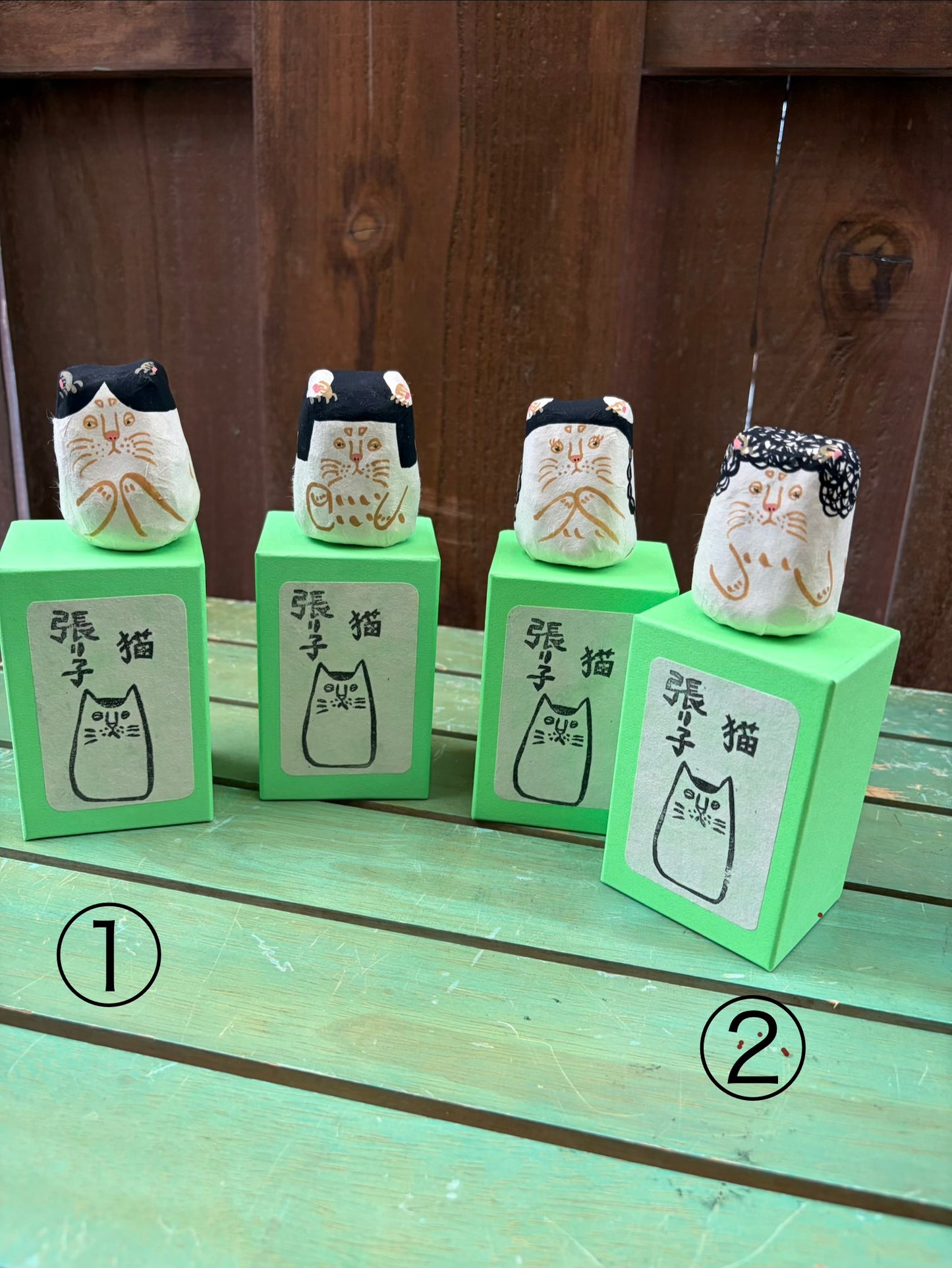 タカハシ カヨコ 和紙張り子(前髪ネコ)