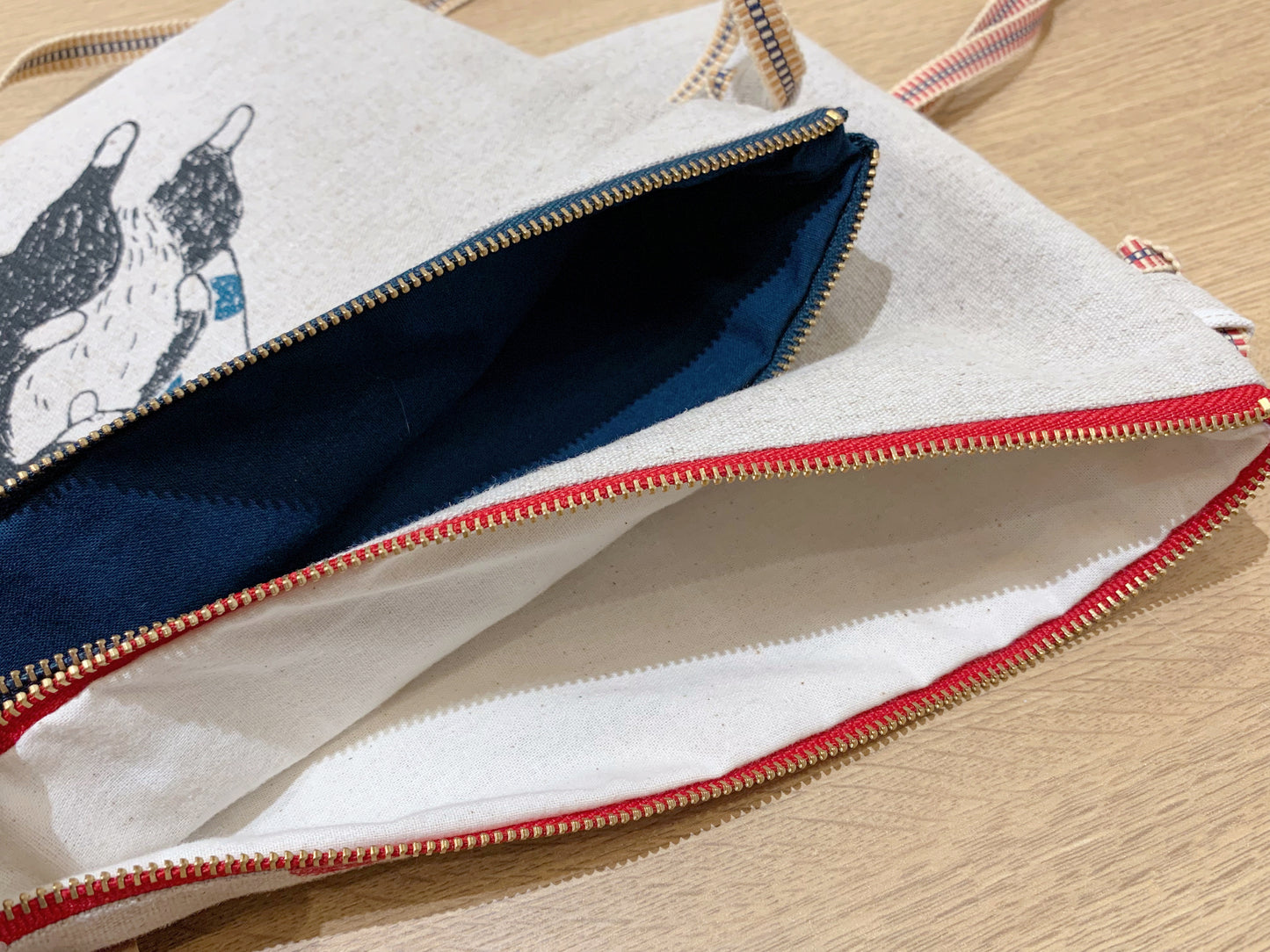 chocotte グルーミングねこ コットンリネンサコッシュ 国分寺店