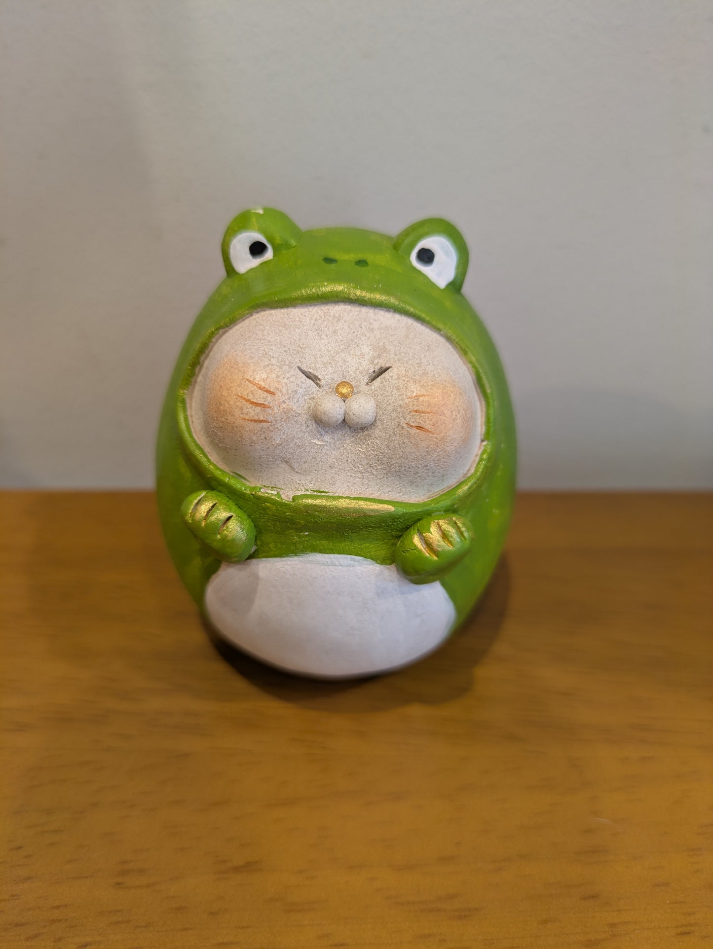 にゃん家の団欒 カエル猫(大)