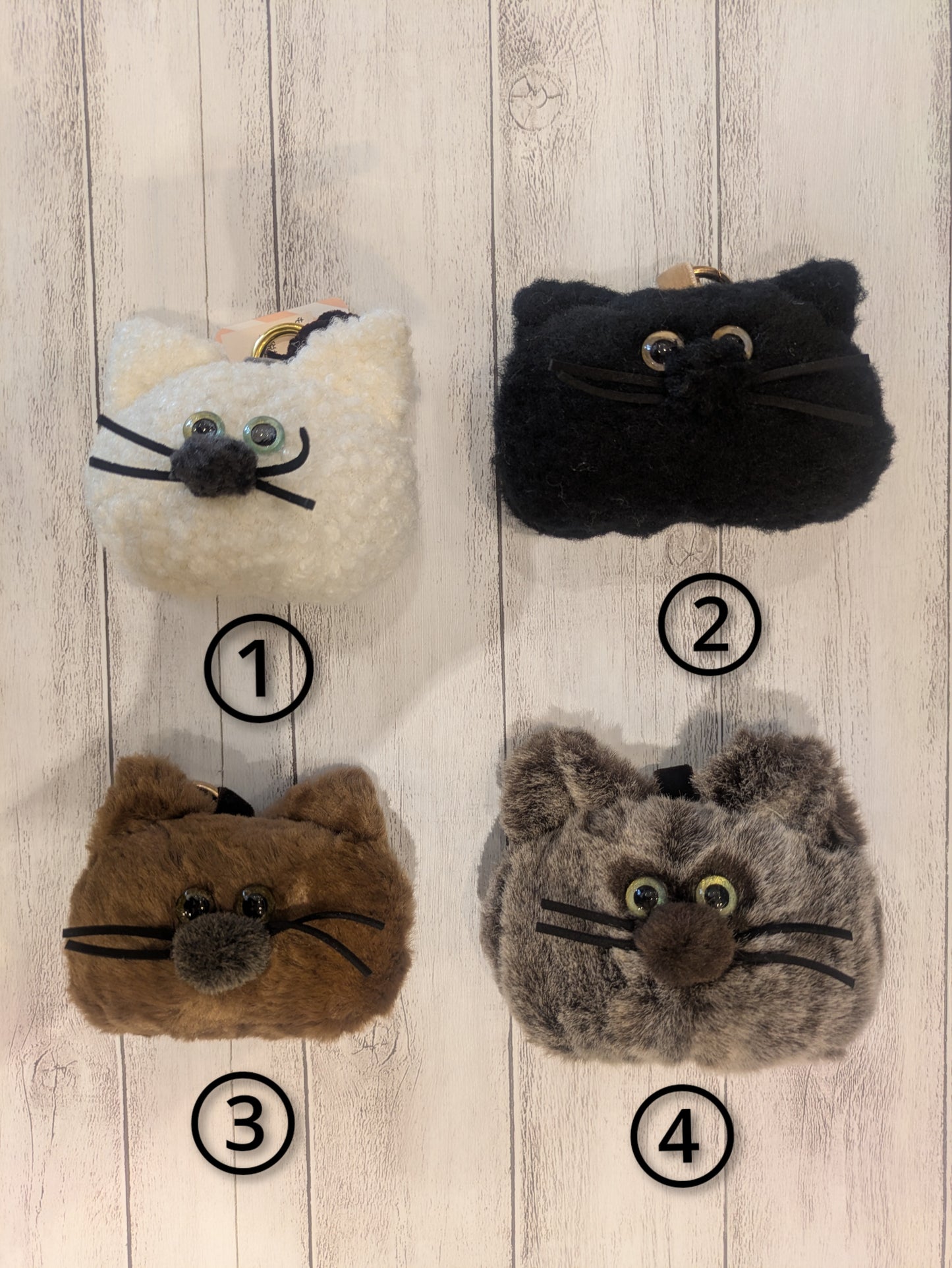 はくたちひろ もじゃ猫キーホルダー