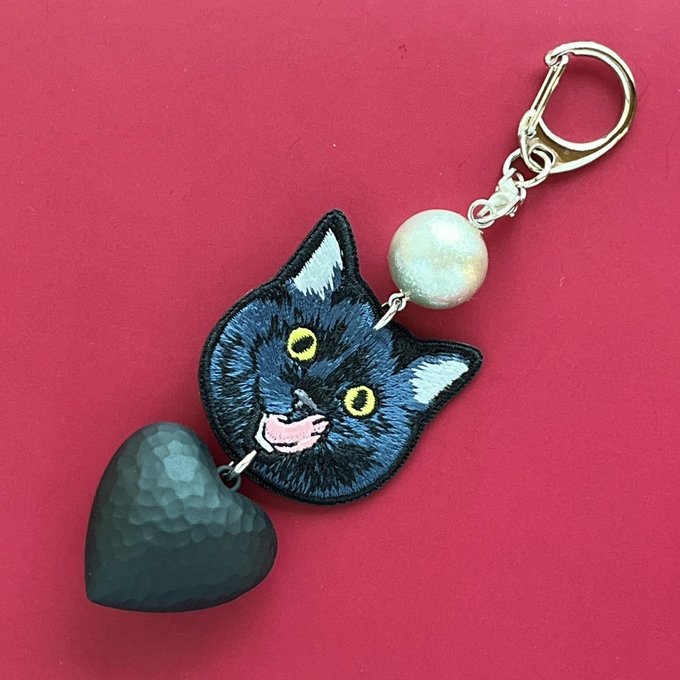 ★Kitty by maltamarie 食いしん坊なネコ・チビ太のキーホルダー