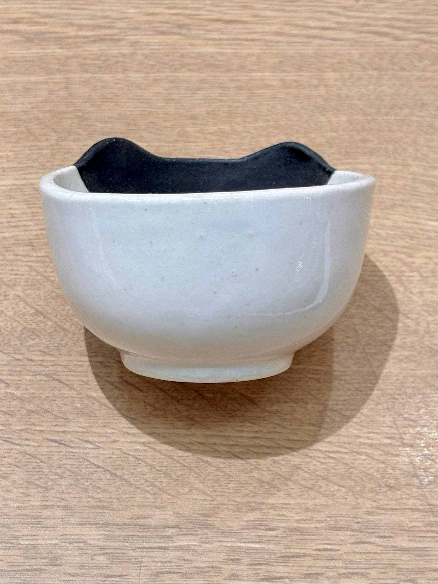 【おひと家族さま2点まで】白石チエ ねこの小鉢
