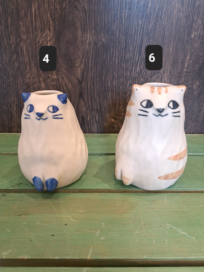 AKANE's Pottery 一輪挿し（中）