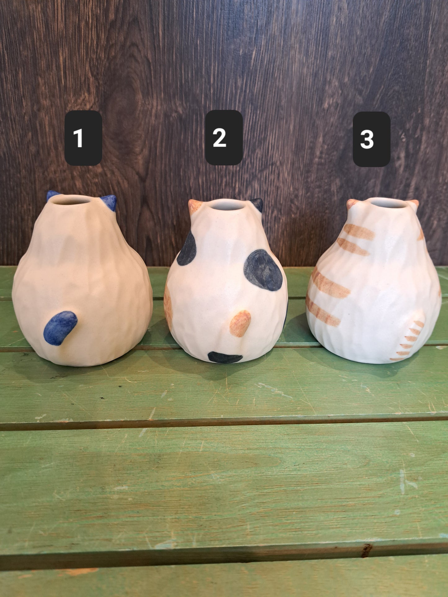 AKANE's Pottery 一輪挿し（中）