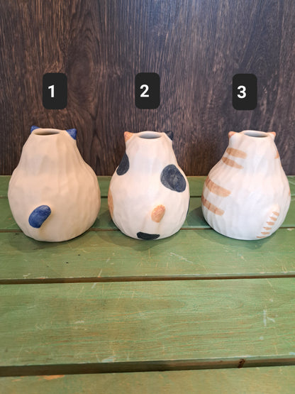 AKANE's Pottery 一輪挿し（中）