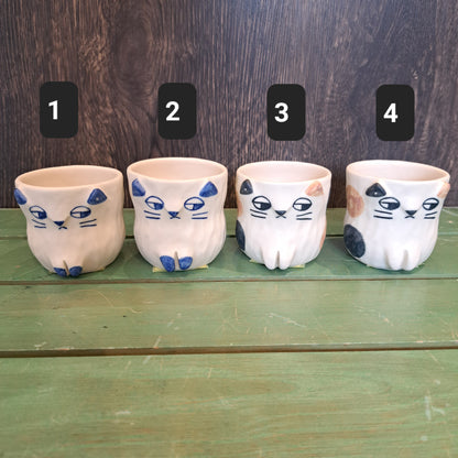 AKANE's Pottery ねこのぐい呑み