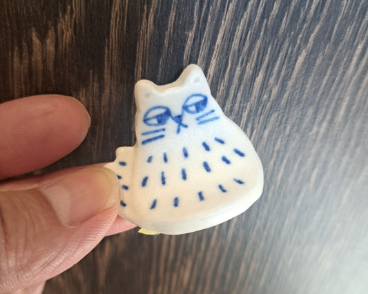 AKANE's Pottery 白ねこの箸置き
