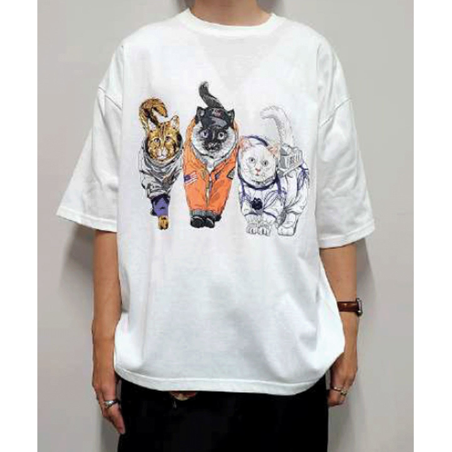 CORISCO Animal Village ネコTシャツ 宇宙
