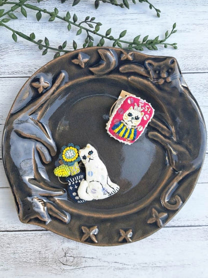 carino karinブローチ