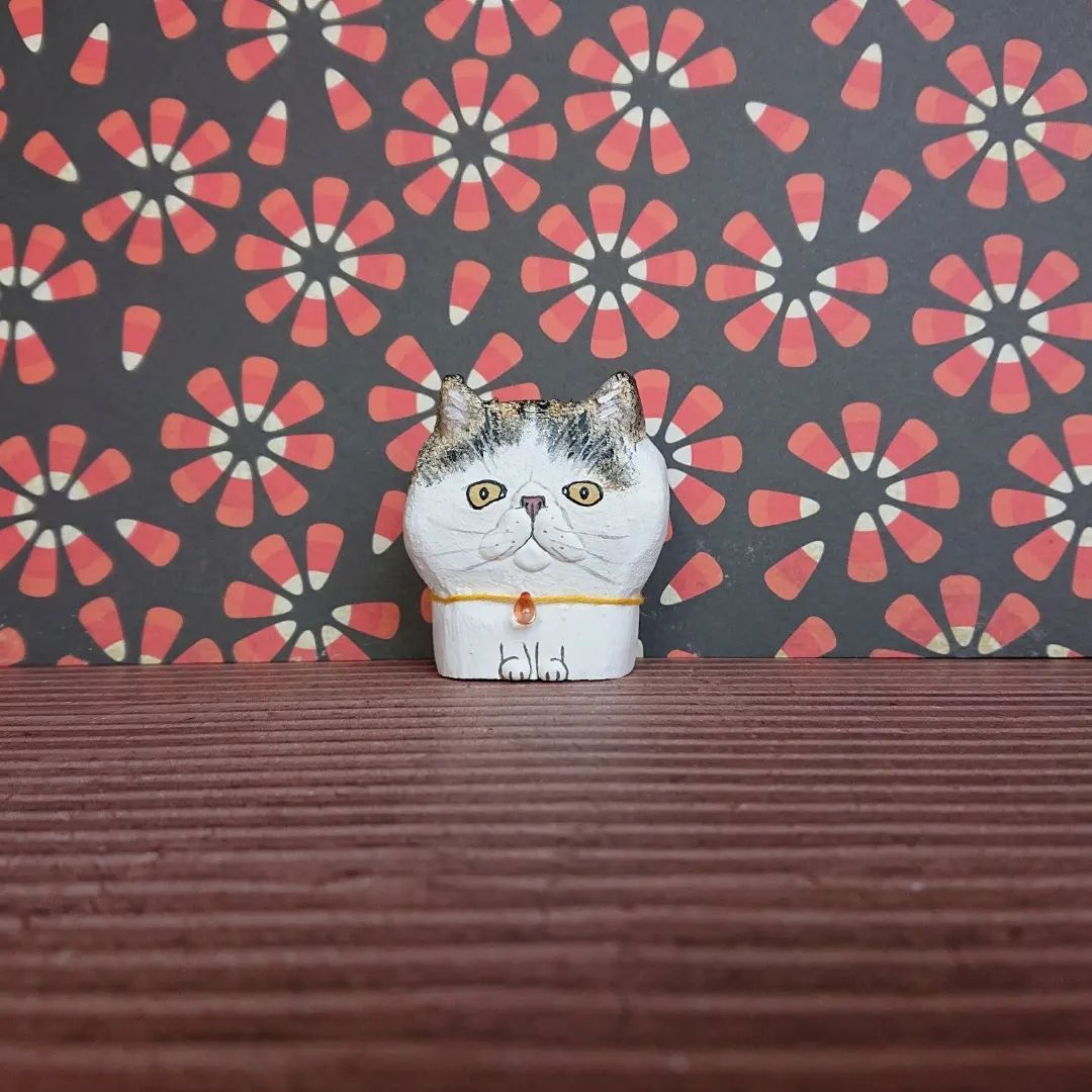 ★studio-meow★　木彫りのねこ