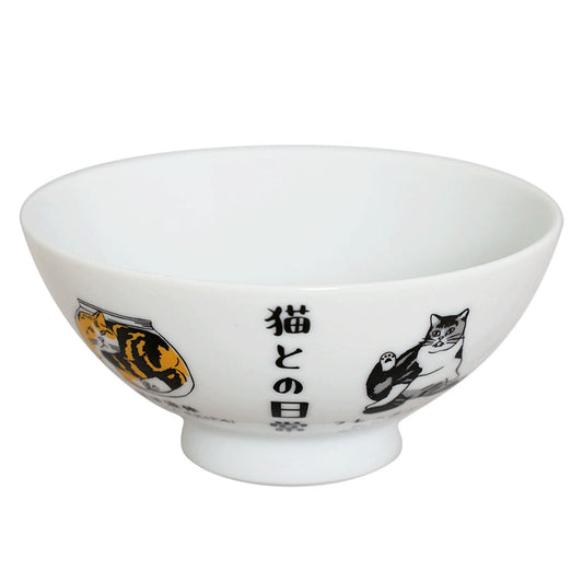 飯碗 猫との日常