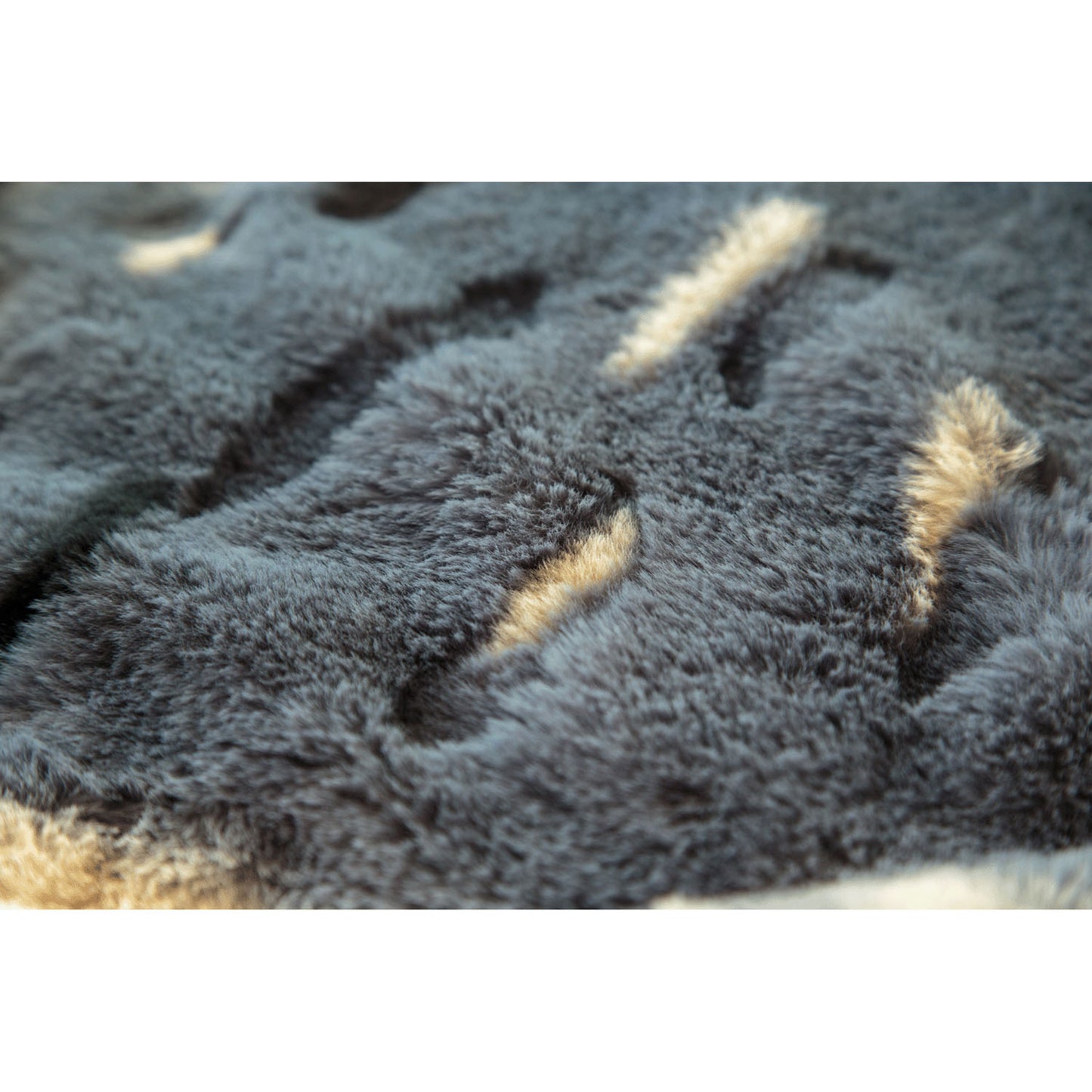 モモンガ ダイカットブランケット