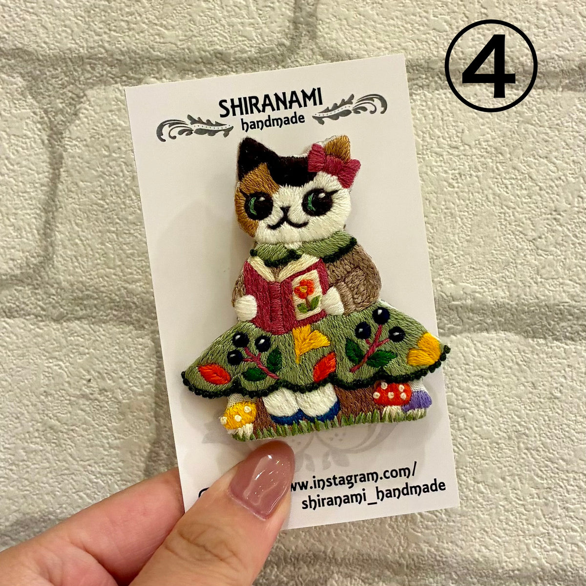【shiranamiさん作品お一人様2作品まで! 】★shiranami_handmade秋のねこちゃんブローチ