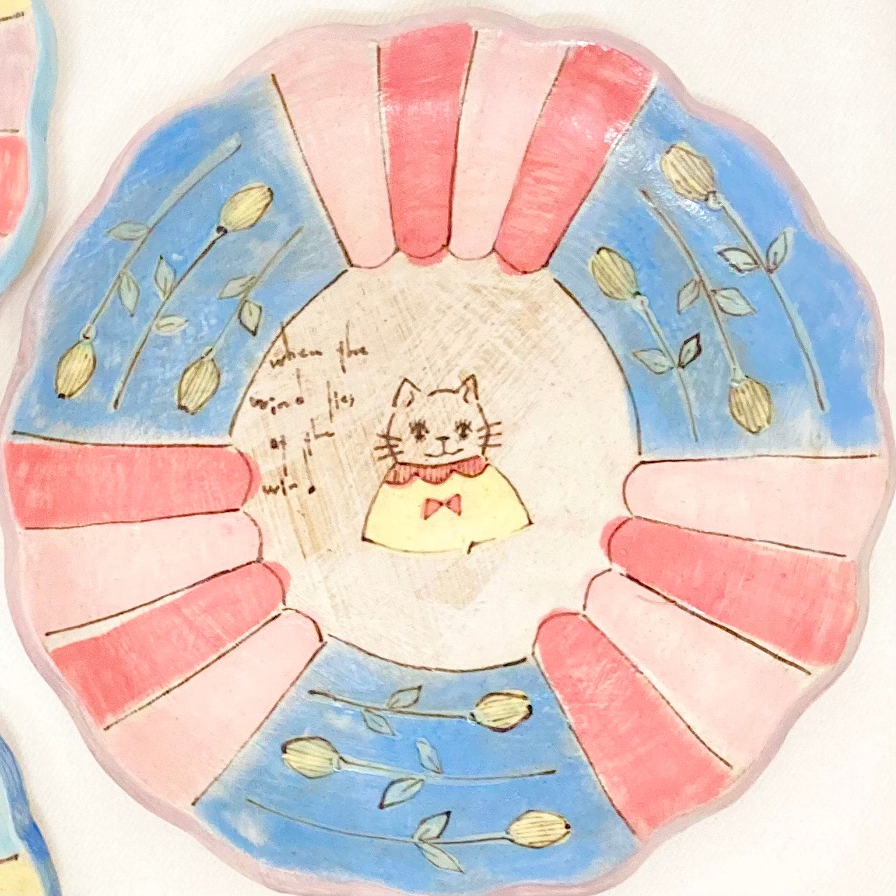 the cozy nook ストライプ．小花柄 真ん中猫モチーフ小皿