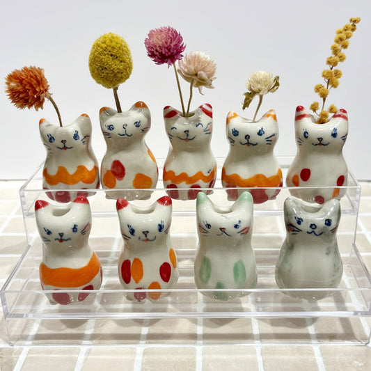 佐々木ヨーコ 猫花瓶   3,300