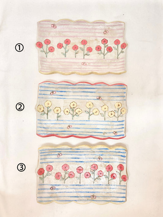 the cozy nook 小花柄長方形皿