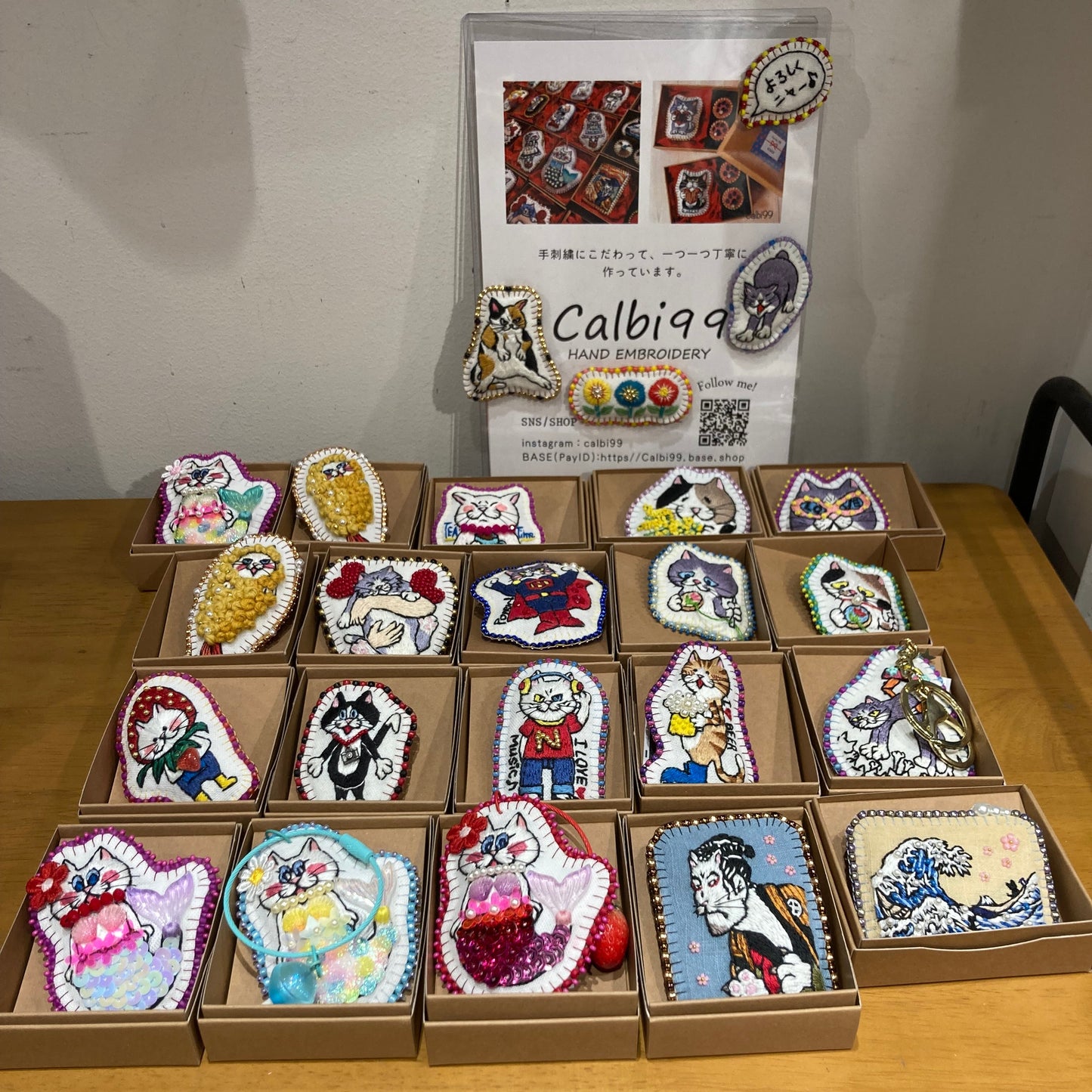 calbi99 ブローチ