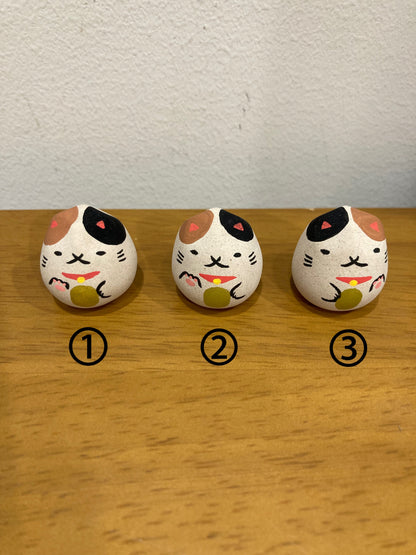 こみみの部屋　コロコロ招き猫