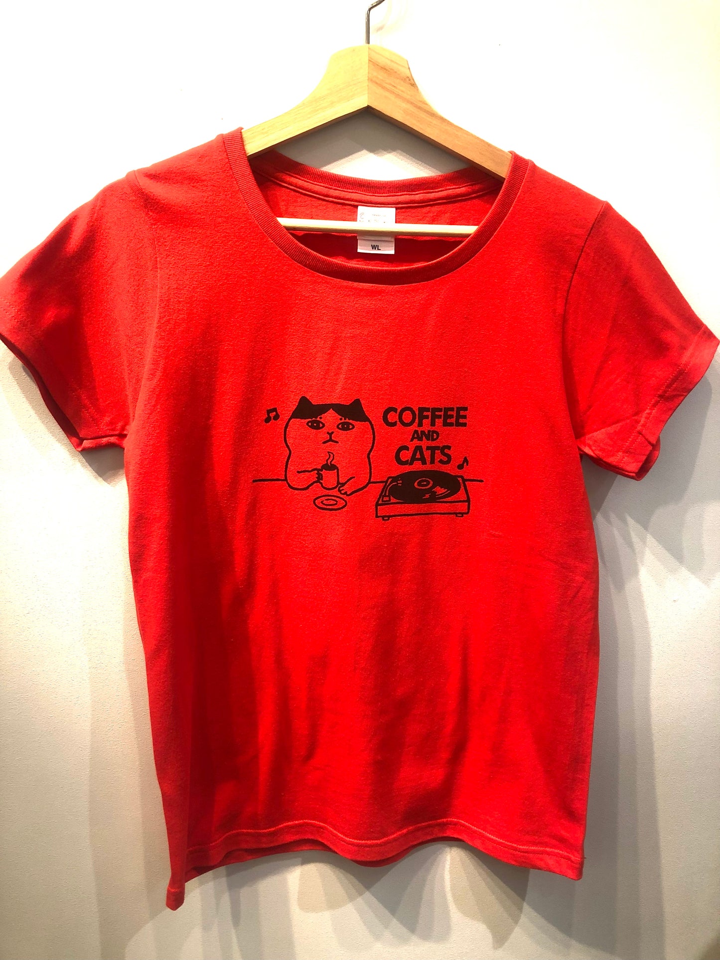 ★PUKA PUKA★ コーヒー＆キャッツ 半袖Tシャツ 【全2色2サイズ】