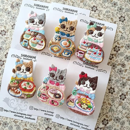 お一人様2個まで!!  ★shiranami_handmade　くいしんぼうブローチ