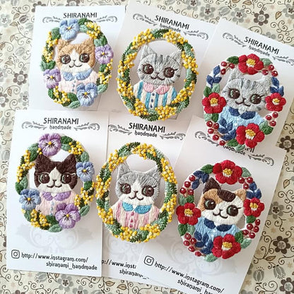 お一人様2個まで!!  ★shiranami_handmade　リースブローチ