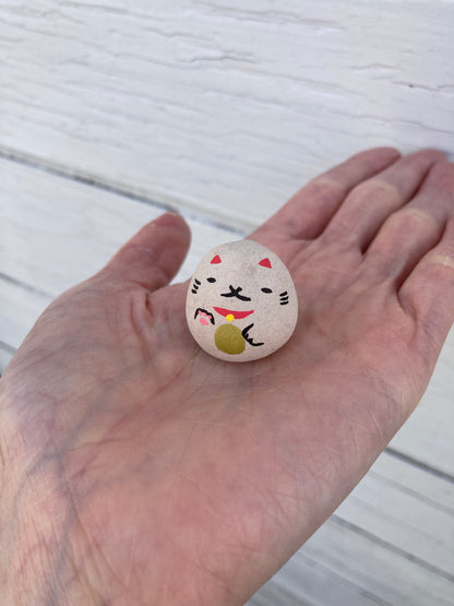 こみみの部屋　コロコロ招き猫