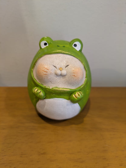 にゃん家の団欒　カエル猫（大）