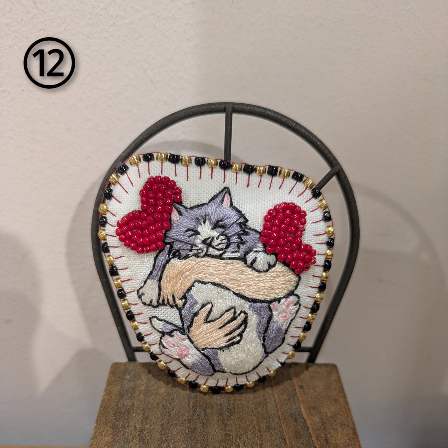 calbi99 ブローチ