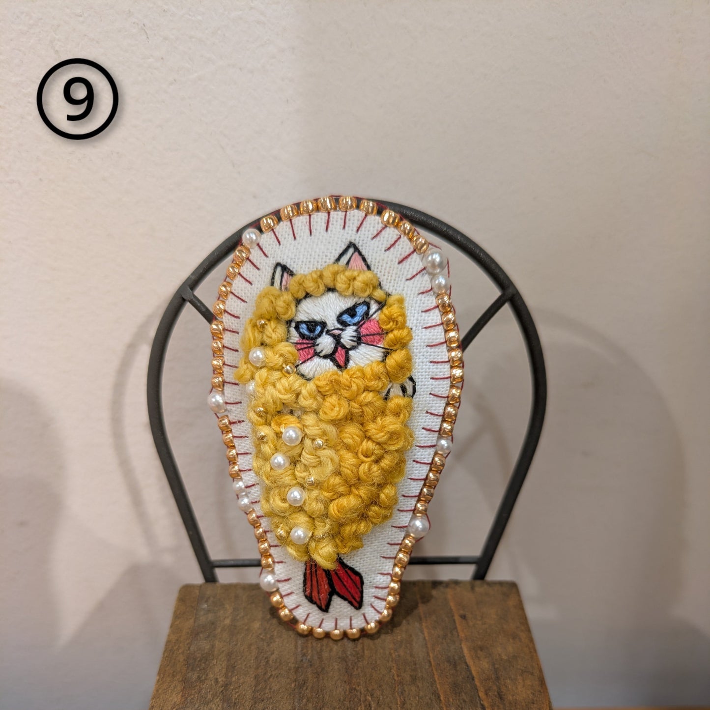 calbi99 ブローチ