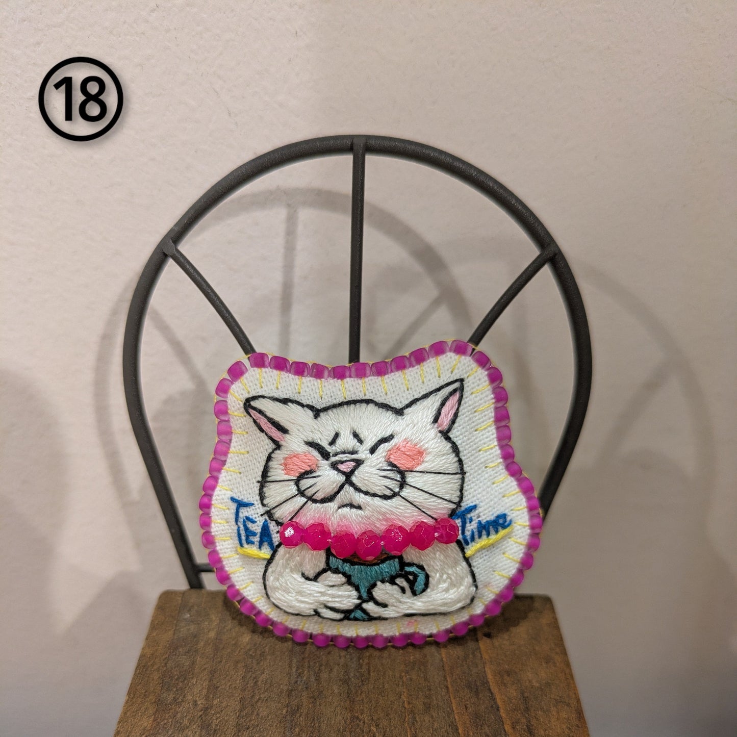 calbi99 ブローチ