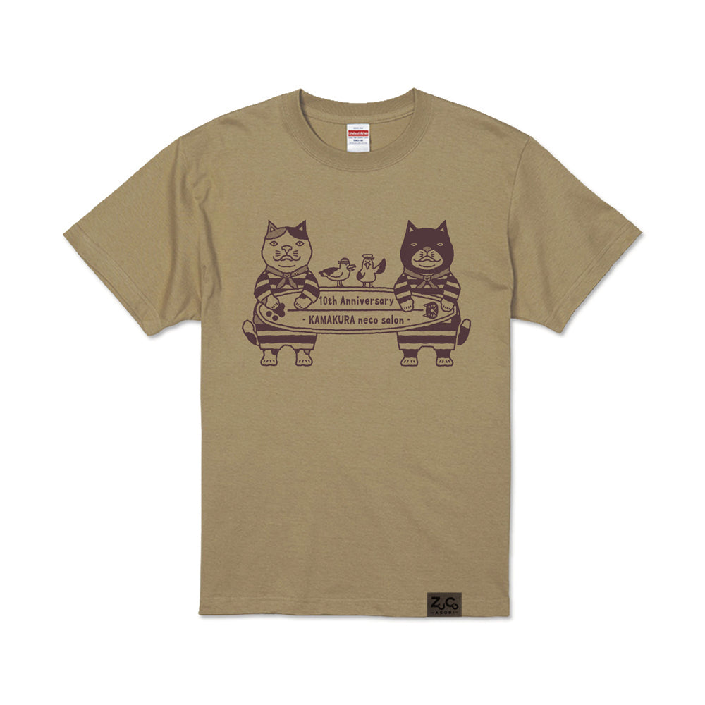 【 ご予約商品 】10周年限定　鎌倉ねこサロン×ZUCO ASOBI  サーフィン ネコおっさんのTシャツ（カラー）