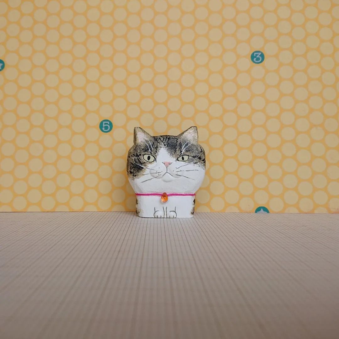 ★studio-meow★　木彫りのねこ