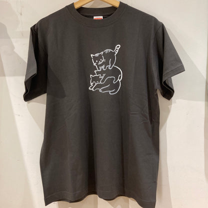 ★やまなかようこ★  Tシャツ 3匹のねこ