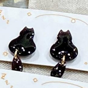 ★おふとんからでないねこ。　にゃんこの後ろ姿イヤリング【全3色】