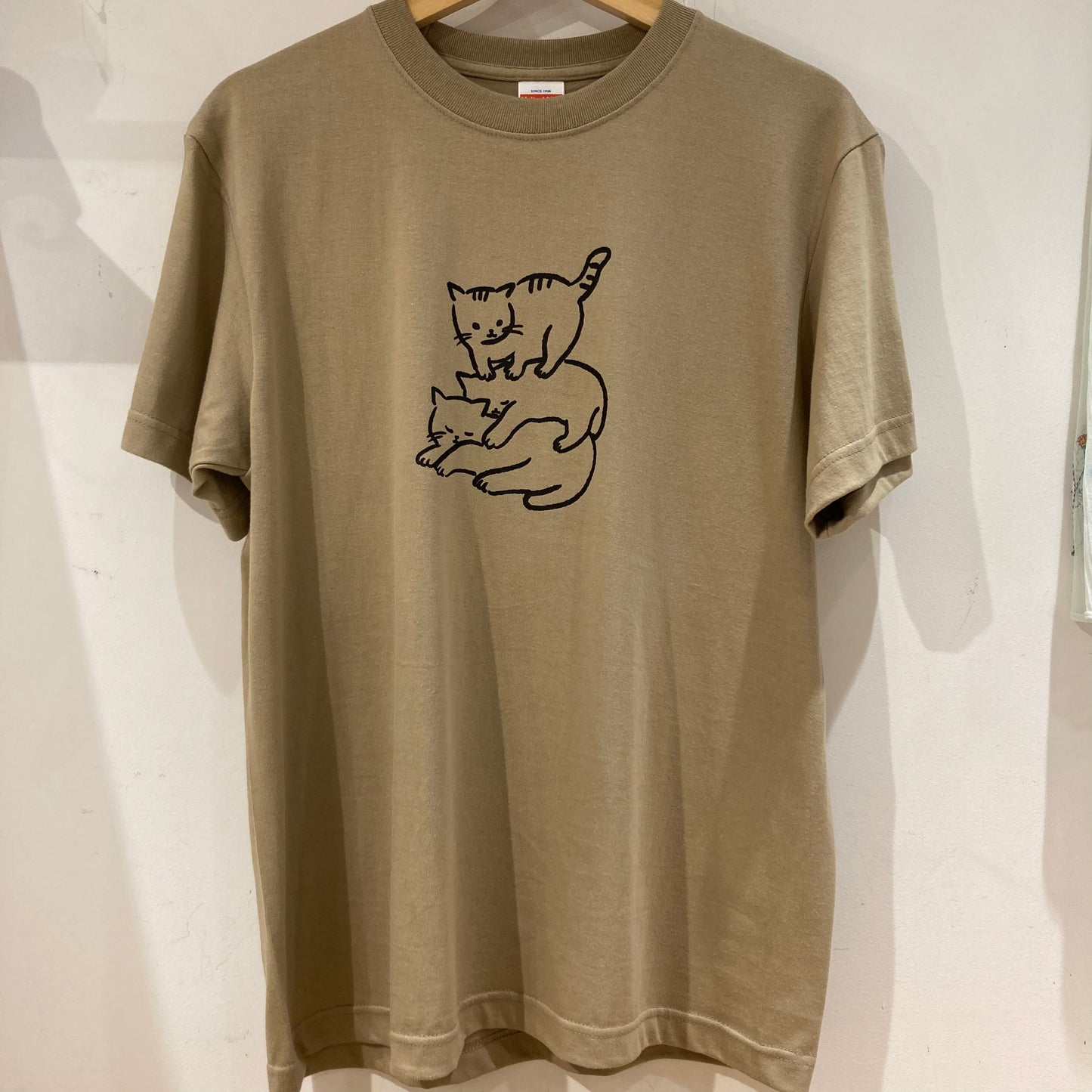 ★やまなかようこ★  Tシャツ 3匹のねこ