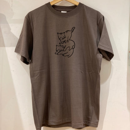 ★やまなかようこ★  Tシャツ 3匹のねこ