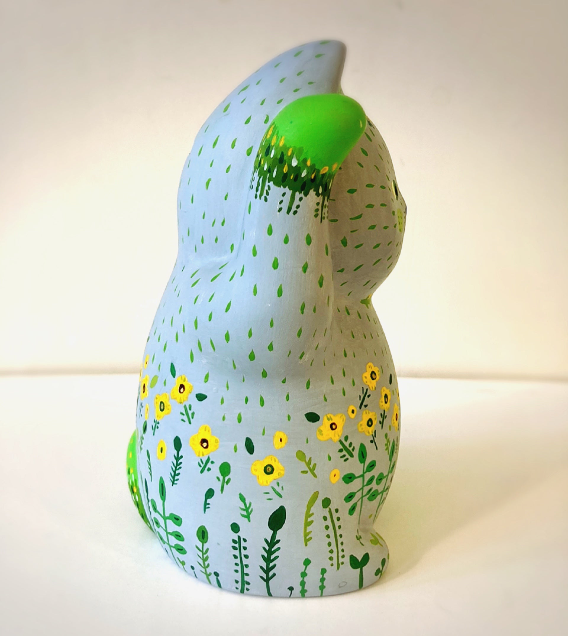 招き猫　貯金箱　手書き作家もの　花柄 招き猫貯金箱手書き作家もの花柄