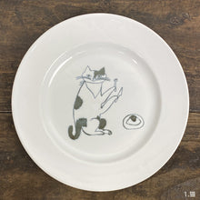 画像をギャラリービューアに読み込む, トラネコボンボン　猫の丸皿(大)
